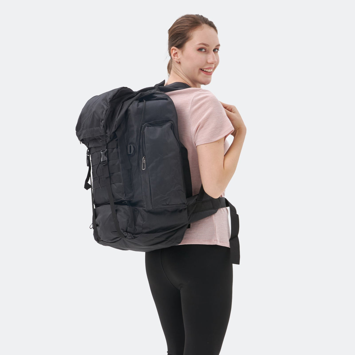 How Merino Wool Fits into a Woman’s Active Travel Wardrobe