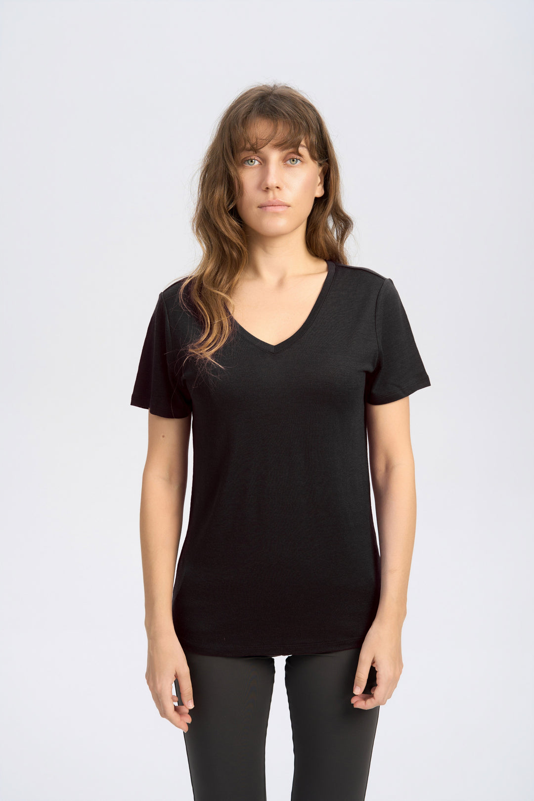 Women’s Merino 170g Advanced V-Neck T-Shirt