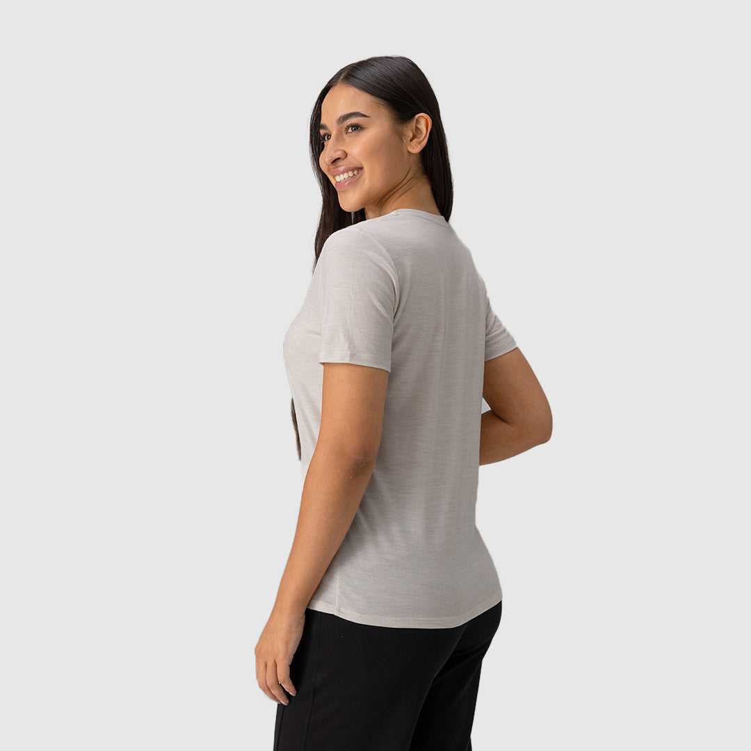 Women's Merino 200g Advanced V-Neck T-Shirt