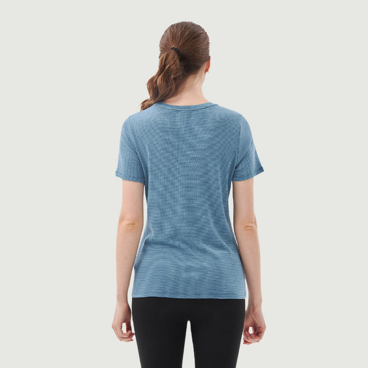 Camiseta de Mujer de Lana Merino 200g con Cuello en V - Venta Final